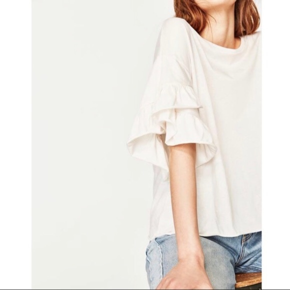 zara white top with ruffle sleeves